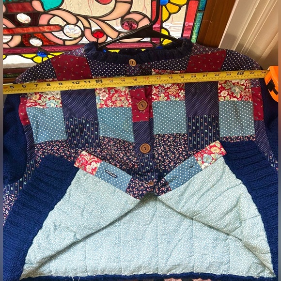 Vintage Handmade Patchwork Quilted Cardigan Cottagecore Boho Grandmacore - Picture 8 of 8